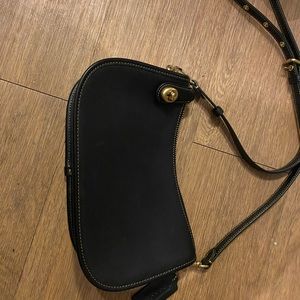 Black COACH Swinger purse with removable strap